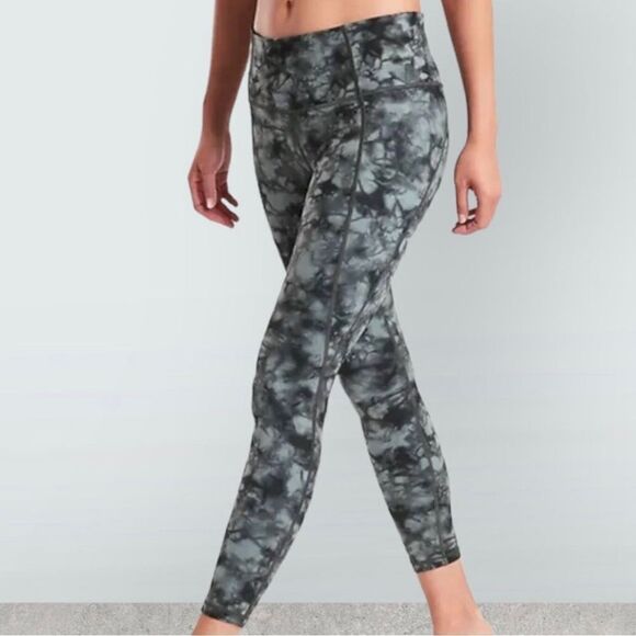 Athleta Salutation Powervita Tie Dye Tight- Size XS - Picture 2 of 7